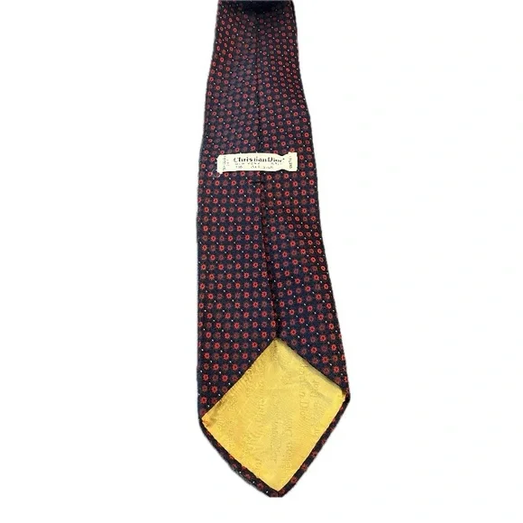 Dior Red Silk Tie with Geometric Pattern 90s Vintage - Picture 2 of 5